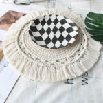 Hot Selling Bohemian Style Table Decoration Cotton Round Placemats with Tassels for Dinner Table Heat Resistant Table Mats